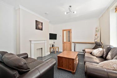 6 bed house, Chaddlewood Avenue, Lipson, Plymouth, PL48RF - Image 1